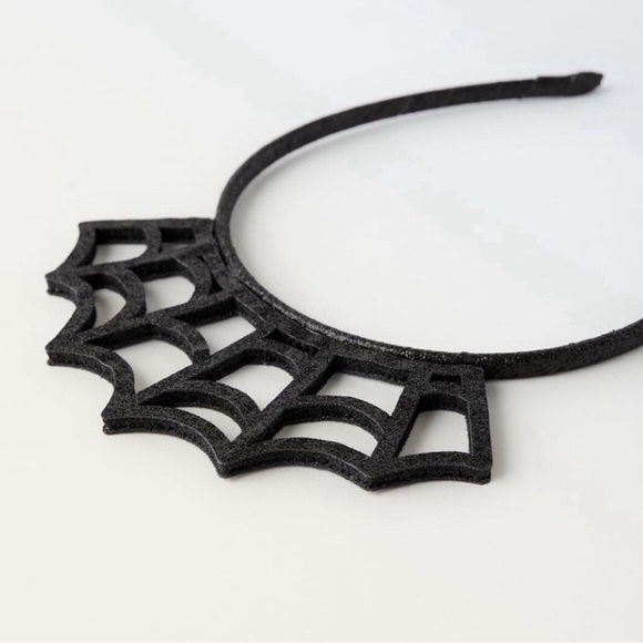 NWT Zara girls kids Black glitter spider web Crown Headband Halloween costume - Picture 3 of 5